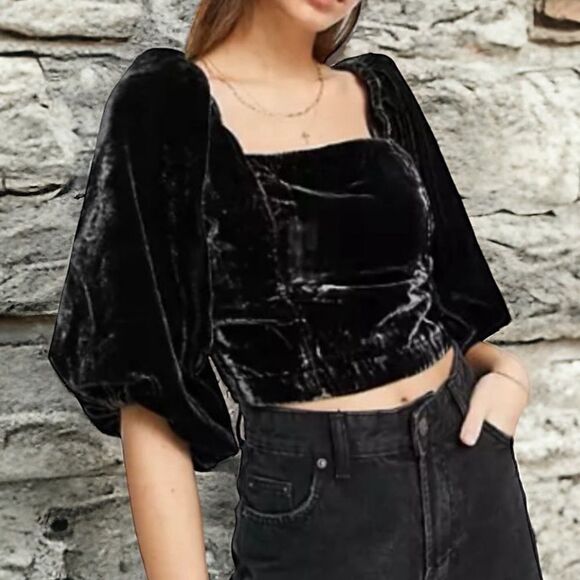 Free People Tops - Free People Velvet Marie Pouf Black Crop Top Women Open Back Balloon Sleeve M
